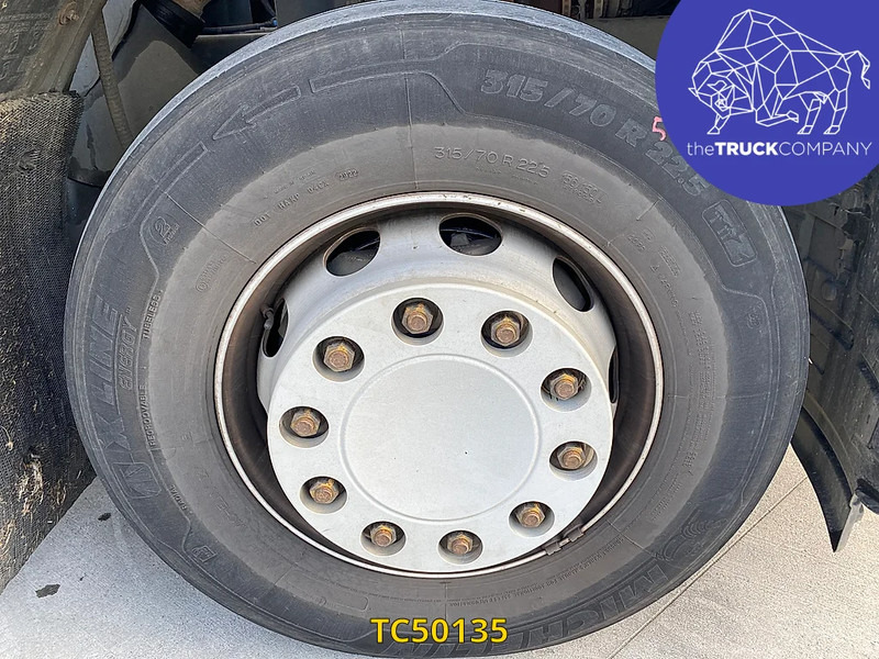 Renault D 320 - Koelwagen vrachtwagen: afbeelding 4 Renault D 320 - Koelwagen vrachtwagen: afbeelding 4