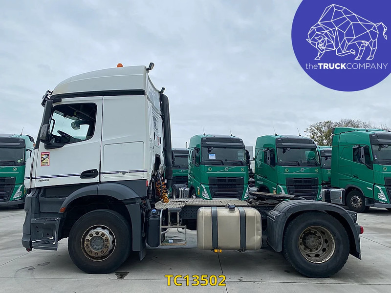 Mercedes-Benz Arocs 1943 - Trekker: afbeelding 2 Mercedes-Benz Arocs 1943 - Trekker: afbeelding 2