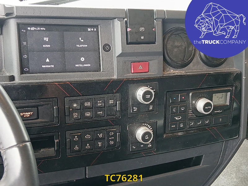 Trekker Renault T 440: afbeelding 16