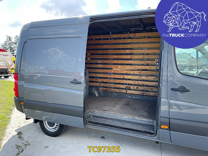 Gesloten bestelwagen Volkswagen Crafter 2.0 TDI: afbeelding 9