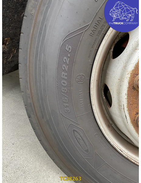 Koelwagen vrachtwagen Volvo FM 330: afbeelding 14 Koelwagen vrachtwagen Volvo FM 330: afbeelding 14