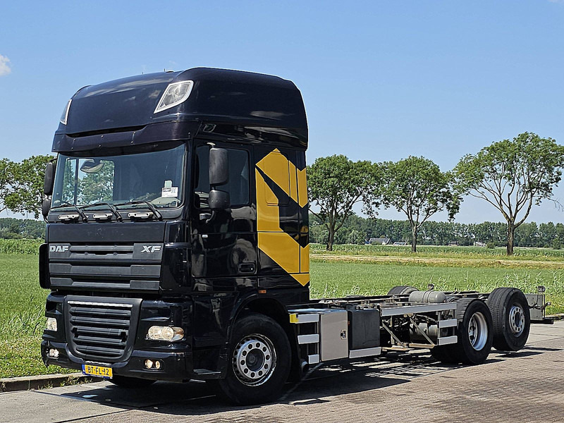 DAF XF 105.460 SSC 6X2 FAS MANUAL - Chassis vrachtwagen: afbeelding 2 DAF XF 105.460 SSC 6X2 FAS MANUAL - Chassis vrachtwagen: afbeelding 2