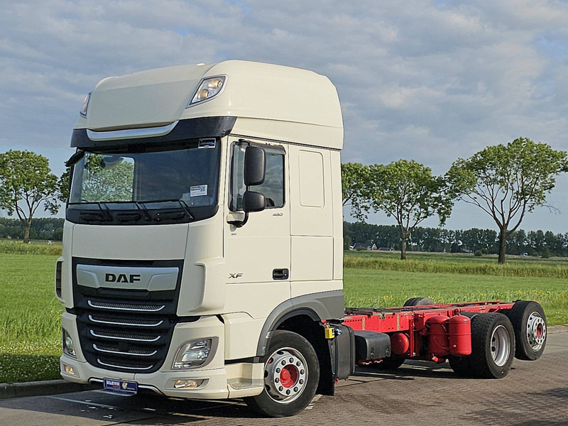 DAF XF 480 SSC 6X2 FAR INTARDER - Chassis vrachtwagen: afbeelding 2 DAF XF 480 SSC 6X2 FAR INTARDER - Chassis vrachtwagen: afbeelding 2