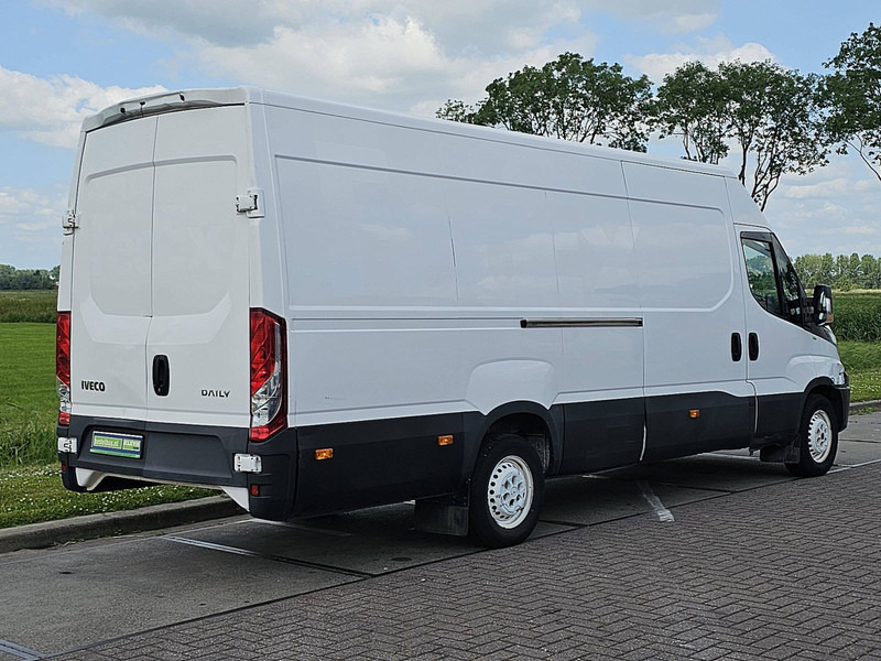 Iveco Daily 35S12 maxi EURO6 export - Gesloten bestelwagen: afbeelding 3 Iveco Daily 35S12 maxi EURO6 export - Gesloten bestelwagen: afbeelding 3