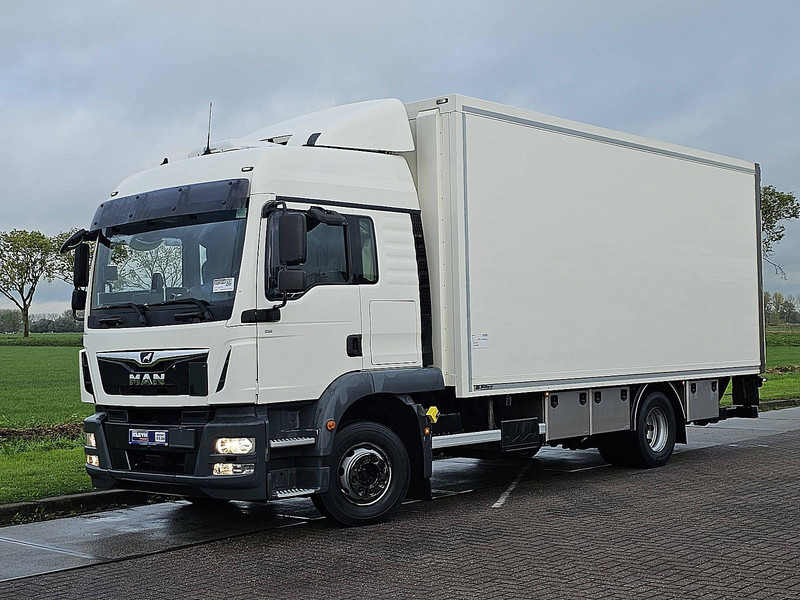 MAN 12.250 TGM LX HEATER 2T LIFT - Koelwagen vrachtwagen: afbeelding 2 MAN 12.250 TGM LX HEATER 2T LIFT - Koelwagen vrachtwagen: afbeelding 2