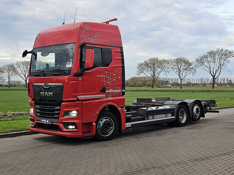 MAN 26.510 TGX GX 6X2 INTARDER - Containertransporter/ Wissellaadbak vrachtwagen: afbeelding 2 MAN 26.510 TGX GX 6X2 INTARDER - Containertransporter/ Wissellaadbak vrachtwagen: afbeelding 2