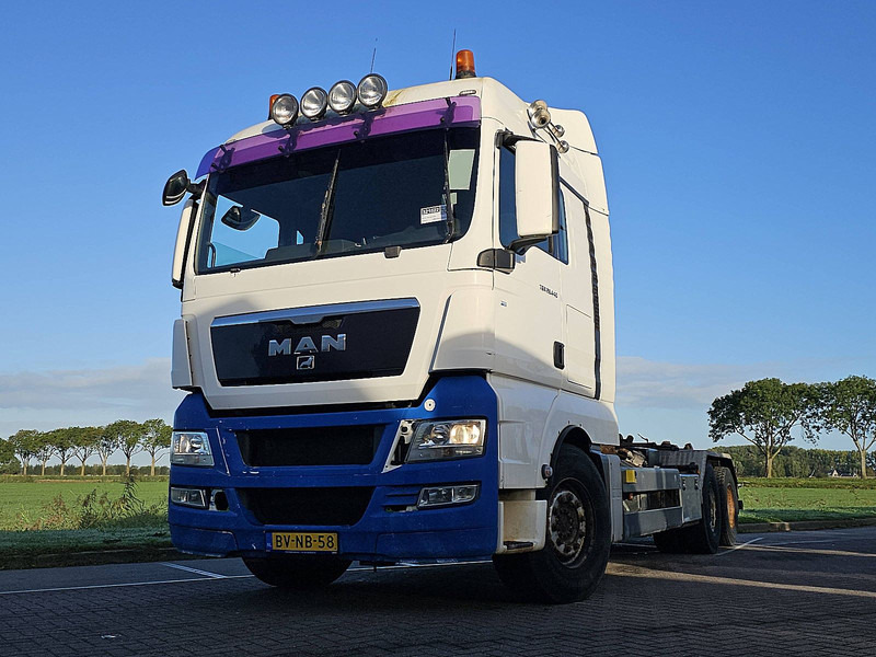 MAN 28.440 TGX - Haakarmsysteem vrachtwagen: afbeelding 1 MAN 28.440 TGX - Haakarmsysteem vrachtwagen: afbeelding 1