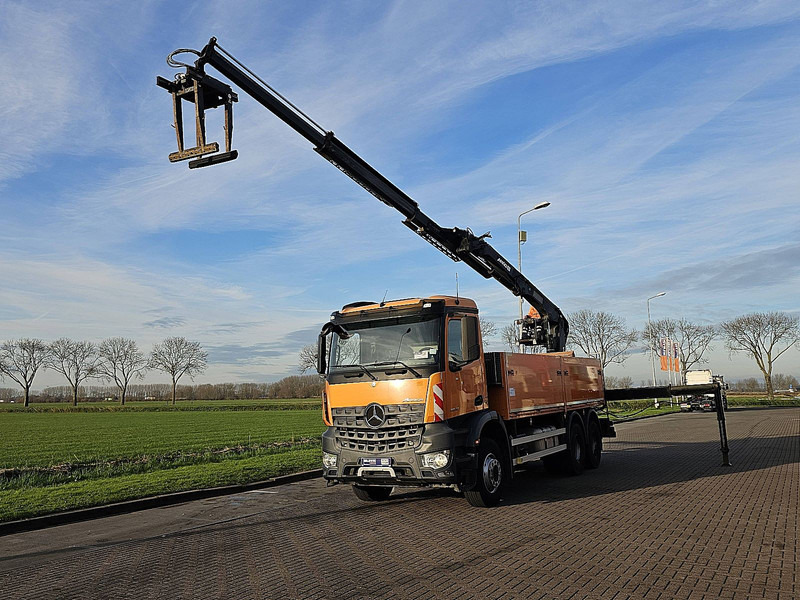Mercedes-Benz AROCS 2642 - Vrachtwagen met open laadbak, Kraanwagen: afbeelding 2 Mercedes-Benz AROCS 2642 - Vrachtwagen met open laadbak, Kraanwagen: afbeelding 2