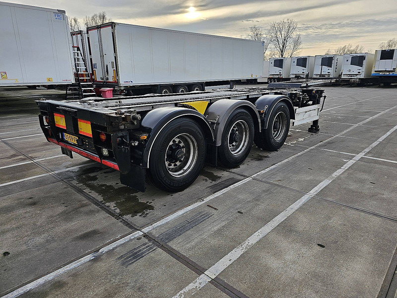 Renders EURO 800 - Oplegger: afbeelding 2 Renders EURO 800 - Oplegger: afbeelding 2