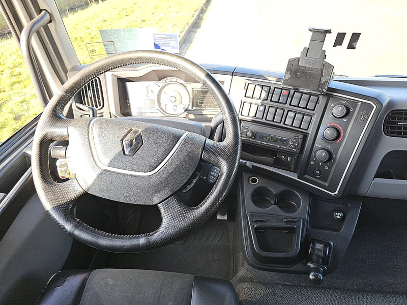 Interieur foto 2: Bakwagen Renault D 220 AIRCO LIFT SIDE DOOR