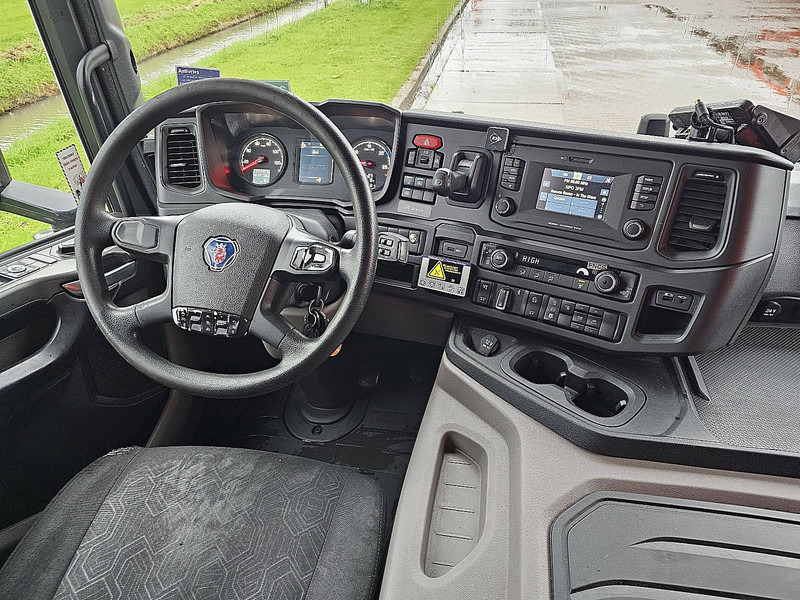 Koelwagen vrachtwagen Scania P320: afbeelding 8