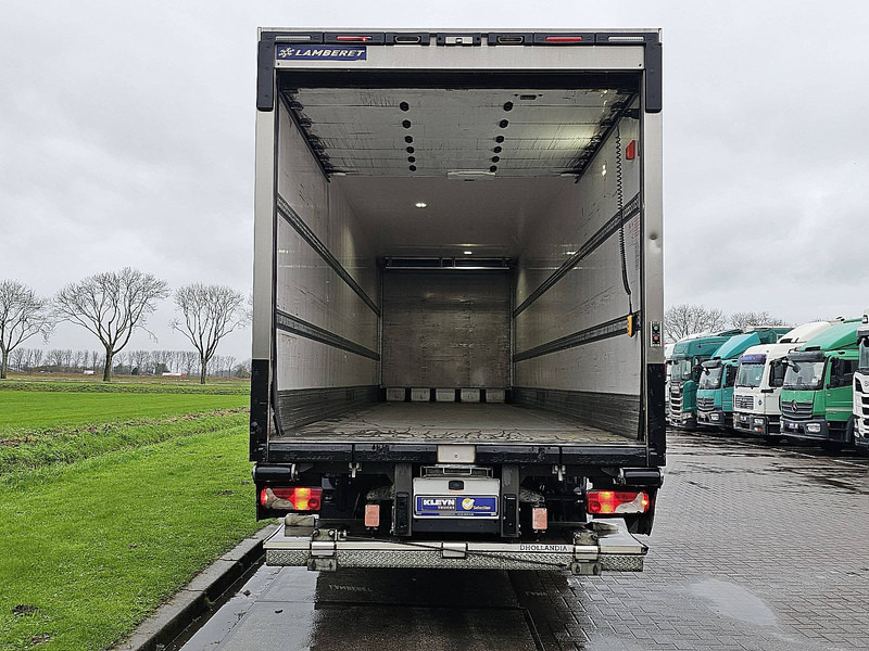 Koelwagen vrachtwagen Scania P320: afbeelding 14