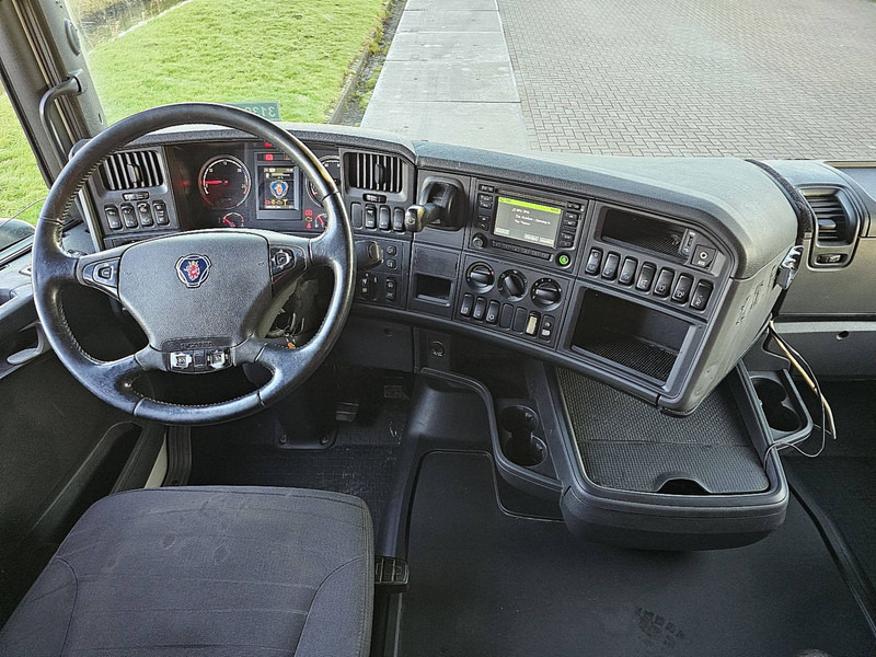 Interieur foto 1: Vrachtwagen met open laadbak, Kraanwagen Scania R490