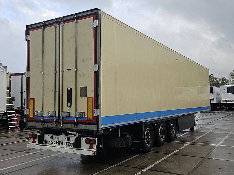 Schmitz Cargobull MEATRAILS - Koelwagen oplegger: afbeelding 2 Schmitz Cargobull MEATRAILS - Koelwagen oplegger: afbeelding 2