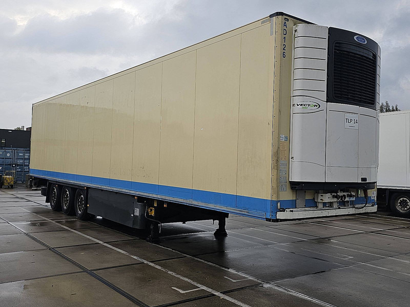 Schmitz Cargobull MEATRAILS - Koelwagen oplegger: afbeelding 3 Schmitz Cargobull MEATRAILS - Koelwagen oplegger: afbeelding 3