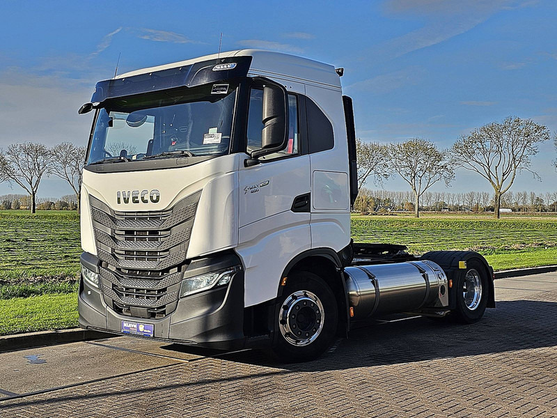 Iveco S-WAY AS440S46 LNG GAS - Trekker: afbeelding 2 Iveco S-WAY AS440S46 LNG GAS - Trekker: afbeelding 2