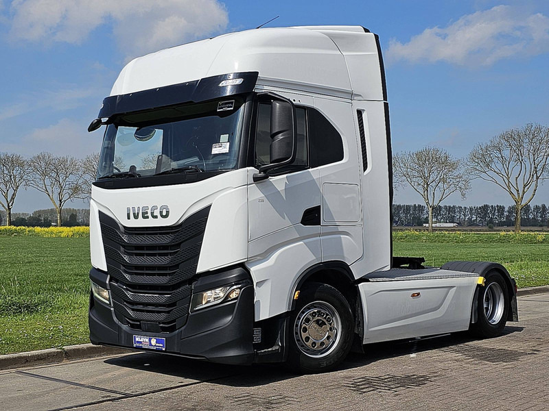 Iveco S-WAY AS440S48 NAVI FRIDGE SKIRTS - Trekker: afbeelding 2 Iveco S-WAY AS440S48 NAVI FRIDGE SKIRTS - Trekker: afbeelding 2
