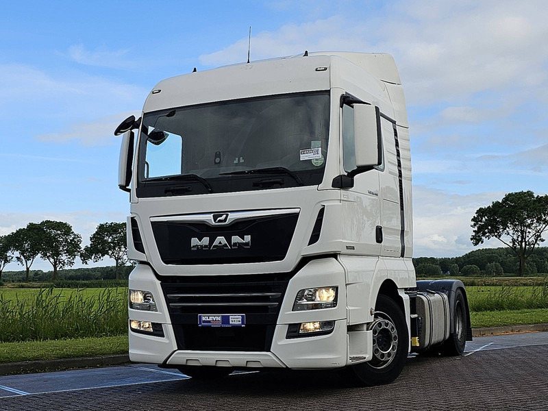 MAN 18.460 TGX XLX 2X TANK - Trekker: afbeelding 1 MAN 18.460 TGX XLX 2X TANK - Trekker: afbeelding 1