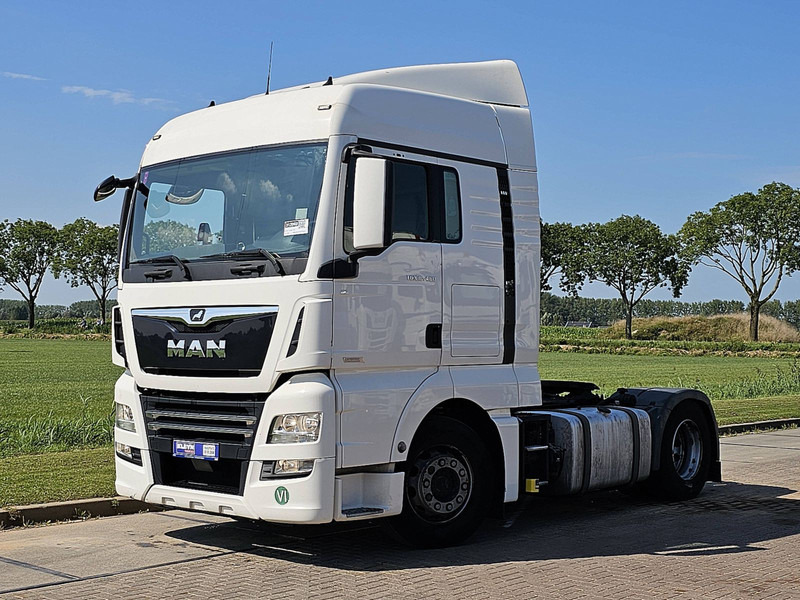 MAN 18.460 TGX XLX 2X TANK - Trekker: afbeelding 2 MAN 18.460 TGX XLX 2X TANK - Trekker: afbeelding 2