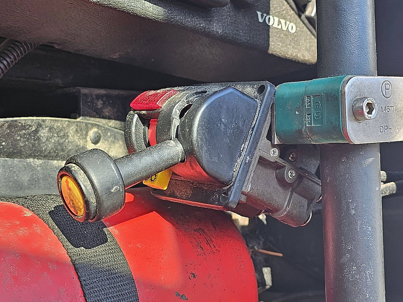 Trekker Volvo FH 500 6X2 BOOGIE PTO+HYDR.: afbeelding 20 Trekker Volvo FH 500 6X2 BOOGIE PTO+HYDR.: afbeelding 20