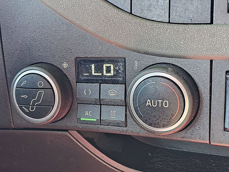 Trekker Volvo FH 500 6X2 BOOGIE PTO+HYDR.: afbeelding 13 Trekker Volvo FH 500 6X2 BOOGIE PTO+HYDR.: afbeelding 13