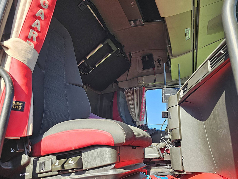 Trekker Volvo FH 500 6X2 BOOGIE PTO+HYDR.: afbeelding 7 Trekker Volvo FH 500 6X2 BOOGIE PTO+HYDR.: afbeelding 7