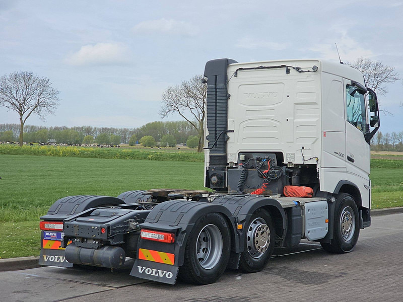 Volvo FH 500 FH5 6X2 STEERED PTO - Trekker: afbeelding 3 Volvo FH 500 FH5 6X2 STEERED PTO - Trekker: afbeelding 3