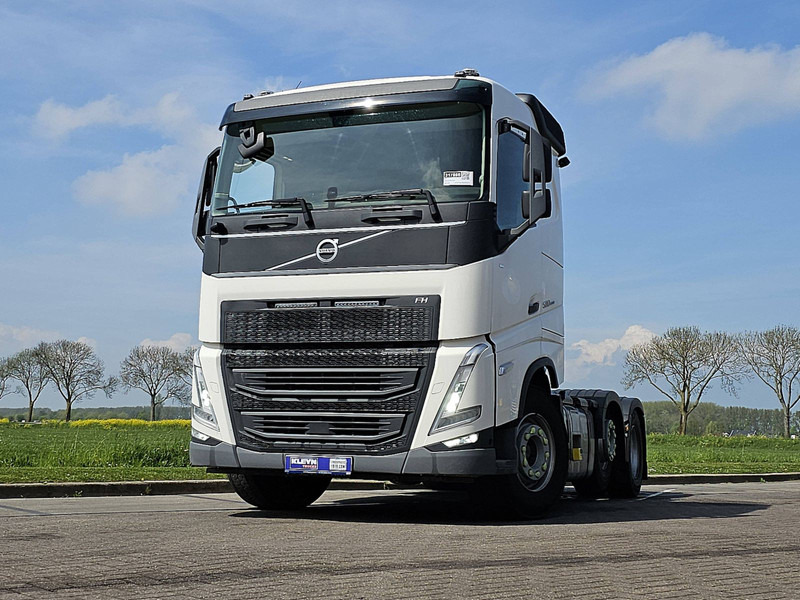 Volvo FH 500 FH5 6X2 STEERED PTO - Trekker: afbeelding 1 Volvo FH 500 FH5 6X2 STEERED PTO - Trekker: afbeelding 1
