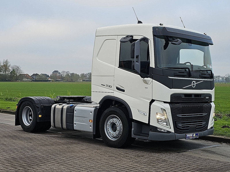 Volvo FM 330 3000 KM LIKE NEW!! - Trekker: afbeelding 5 Volvo FM 330 3000 KM LIKE NEW!! - Trekker: afbeelding 5