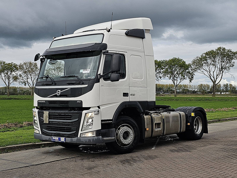 Volvo FM 450 GLOBETROTTER ADR - Trekker: afbeelding 2 Volvo FM 450 GLOBETROTTER ADR - Trekker: afbeelding 2