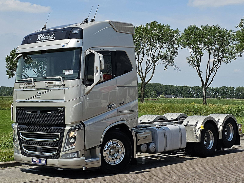 Volvo FH 750 6X2 9T FA WB 430 - Chassis vrachtwagen: afbeelding 2 Volvo FH 750 6X2 9T FA WB 430 - Chassis vrachtwagen: afbeelding 2