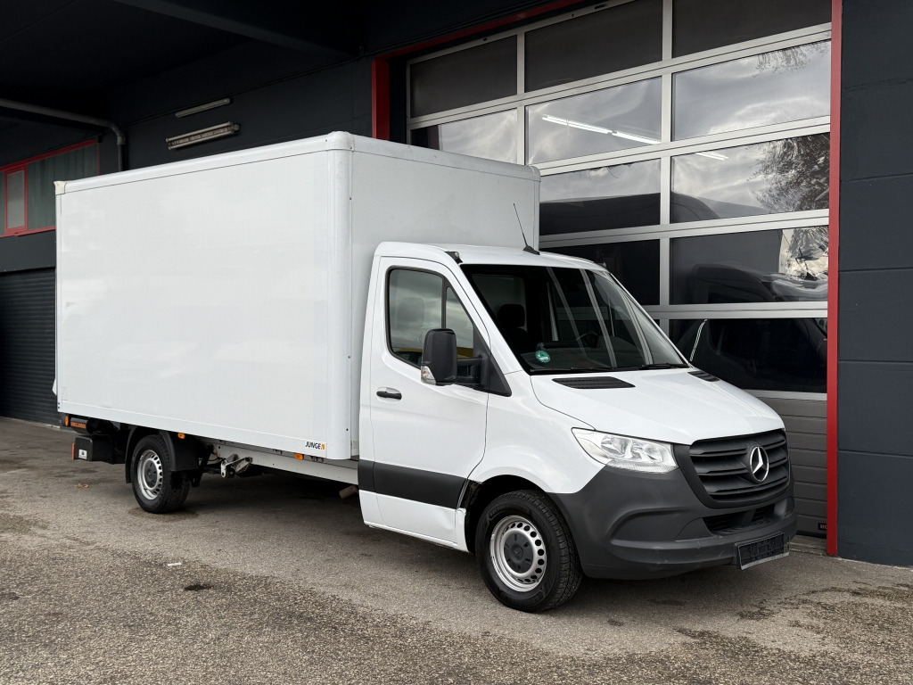 Mercedes-Benz Sprinter 316 CDI Klima MBUX Kamera 4,37m Kof+LBW - Bestelwagen gesloten laadbak: afbeelding 1 Mercedes-Benz Sprinter 316 CDI Klima MBUX Kamera 4,37m Kof+LBW - Bestelwagen gesloten laadbak: afbeelding 1