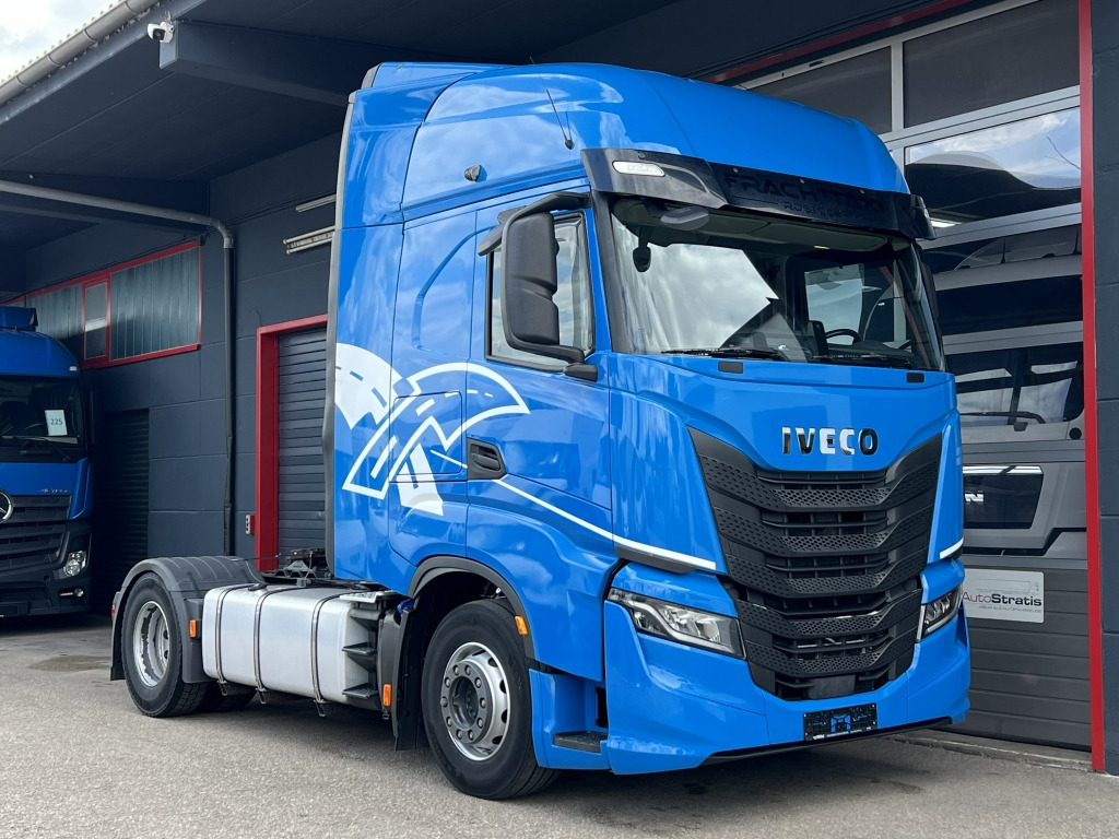Iveco S-WAY AS440S48 Stralis Intarder 2x Kühlschrank - Trekker: afbeelding 1 Iveco S-WAY AS440S48 Stralis Intarder 2x Kühlschrank - Trekker: afbeelding 1