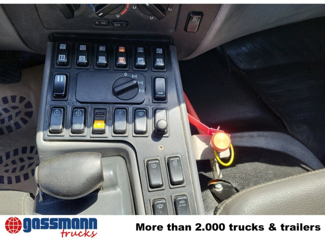 Unimog U 20 4x4, Zapfwelle, Kran Hiab 022D-3 HiDuo, - Bedrijfswagen: afbeelding 5 Unimog U 20 4x4, Zapfwelle, Kran Hiab 022D-3 HiDuo, - Bedrijfswagen: afbeelding 5