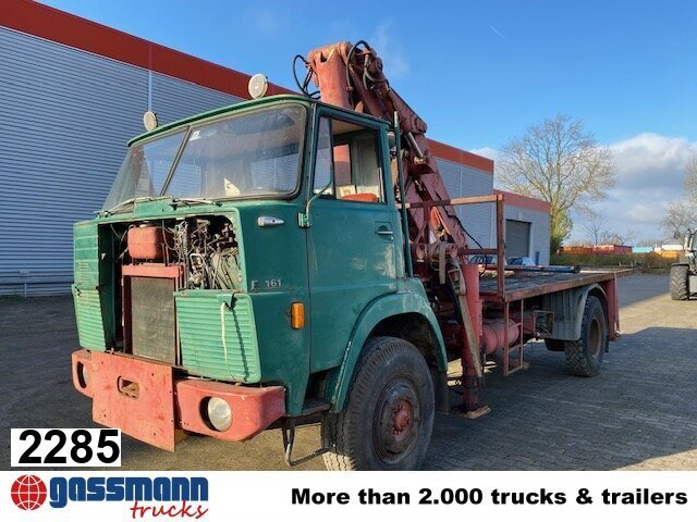 HENSCHEL F 161 AK 4x4 mit Kran Atlas AK 5007 - Vrachtwagen met open laadbak, Kraanwagen: afbeelding 1 HENSCHEL F 161 AK 4x4 mit Kran Atlas AK 5007 - Vrachtwagen met open laadbak, Kraanwagen: afbeelding 1