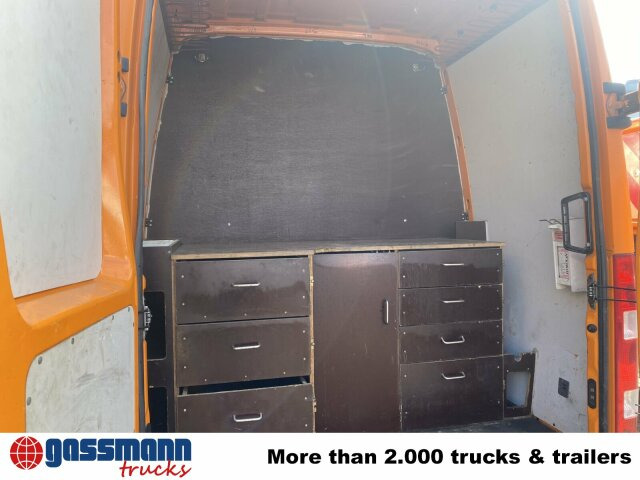 Iveco Daily 35S12 2,3 HPI 4x2, 8 Sitzplätze - Touringcar: afbeelding 5 Iveco Daily 35S12 2,3 HPI 4x2, 8 Sitzplätze - Touringcar: afbeelding 5