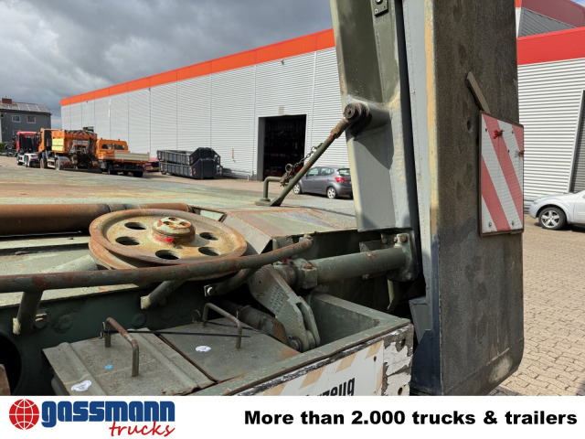 Kässbohrer SLT 50-3, Elefant, EX BW - Dieplader oplegger: afbeelding 4 Kässbohrer SLT 50-3, Elefant, EX BW - Dieplader oplegger: afbeelding 4