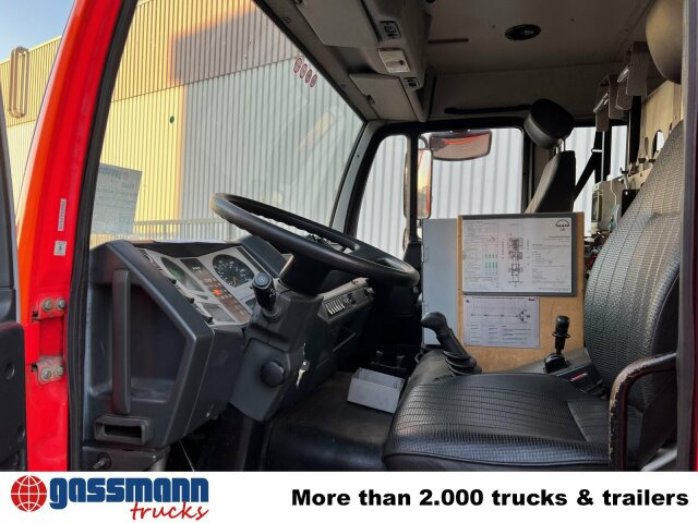 MAN 10.224 LC 4x2 BB Doka, LHF 16/12, 6-Zylinder - Brandweerwagen: afbeelding 4 MAN 10.224 LC 4x2 BB Doka, LHF 16/12, 6-Zylinder - Brandweerwagen: afbeelding 4