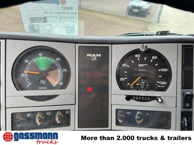 MAN 18.255 MAK 4x4 BB, Kran Atlas AK 85.1 A1 - Kipper vrachtwagen, Kraanwagen: afbeelding 5 MAN 18.255 MAK 4x4 BB, Kran Atlas AK 85.1 A1 - Kipper vrachtwagen, Kraanwagen: afbeelding 5