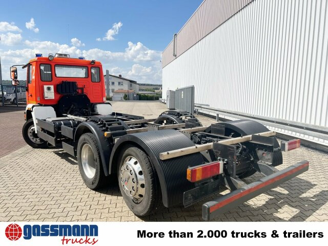 Chassis vrachtwagen MAN 25/18.284 6x2-4 LL, Retarder, Lenkachse: afbeelding 12