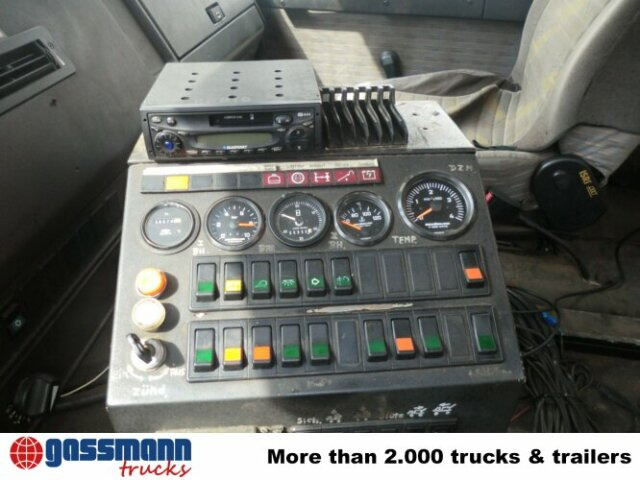 MAN M03 14.152 4x2, Schienenkehrmaschine - Veegwagen: afbeelding 2 MAN M03 14.152 4x2, Schienenkehrmaschine - Veegwagen: afbeelding 2