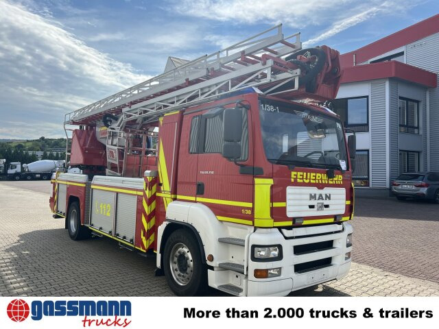 Brandweerwagen MAN TGA 18.350 4x2 Teleskopmast TM 32 Marte: afbeelding 8 Brandweerwagen MAN TGA 18.350 4x2 Teleskopmast TM 32 Marte: afbeelding 8