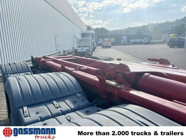 MAN TGA 25.530 8x4-4 BL, Lift-/Lenkachse - Haakarmsysteem vrachtwagen: afbeelding 2 MAN TGA 25.530 8x4-4 BL, Lift-/Lenkachse - Haakarmsysteem vrachtwagen: afbeelding 2