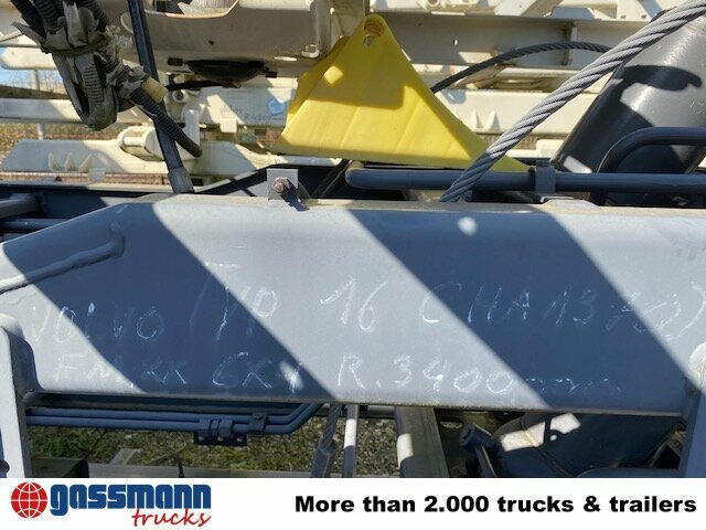 Meiller Hilfsrahmen 2-3-Achs-Dreiseitenkipper, VOLVO! - Kipper vrachtwagen: afbeelding 4 Meiller Hilfsrahmen 2-3-Achs-Dreiseitenkipper, VOLVO! - Kipper vrachtwagen: afbeelding 4