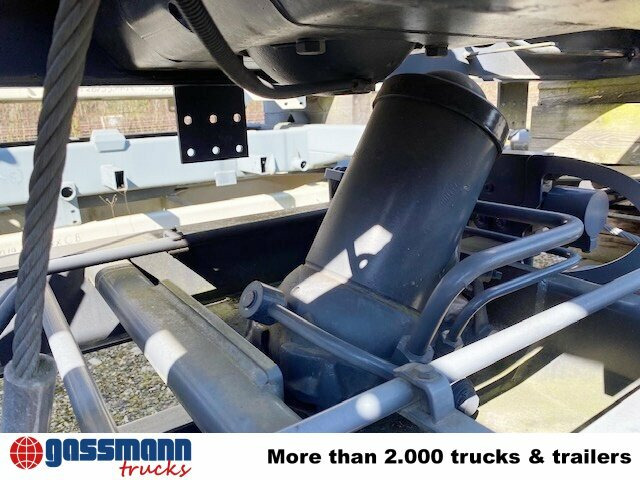 Meiller Hilfsrahmen 2-3-Achs-Dreiseitenkipper, VOLVO! - Kipper vrachtwagen: afbeelding 3 Meiller Hilfsrahmen 2-3-Achs-Dreiseitenkipper, VOLVO! - Kipper vrachtwagen: afbeelding 3