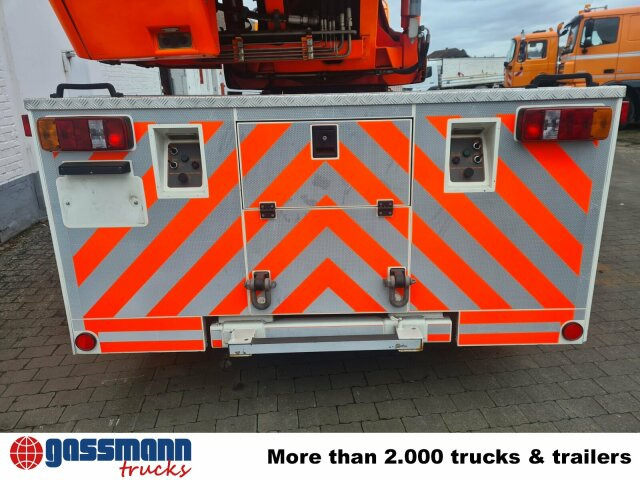 Mercedes-Benz 1524/4x2 DL 23-12 Drehleiter Feuerwehr - Brandweerwagen: afbeelding 4 Mercedes-Benz 1524/4x2 DL 23-12 Drehleiter Feuerwehr - Brandweerwagen: afbeelding 4