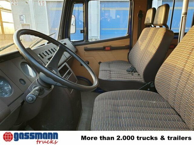 Mercedes-Benz 508 D 4x2 Doka, EX-THW - Vrachtwagen met open laadbak: afbeelding 2 Mercedes-Benz 508 D 4x2 Doka, EX-THW - Vrachtwagen met open laadbak: afbeelding 2