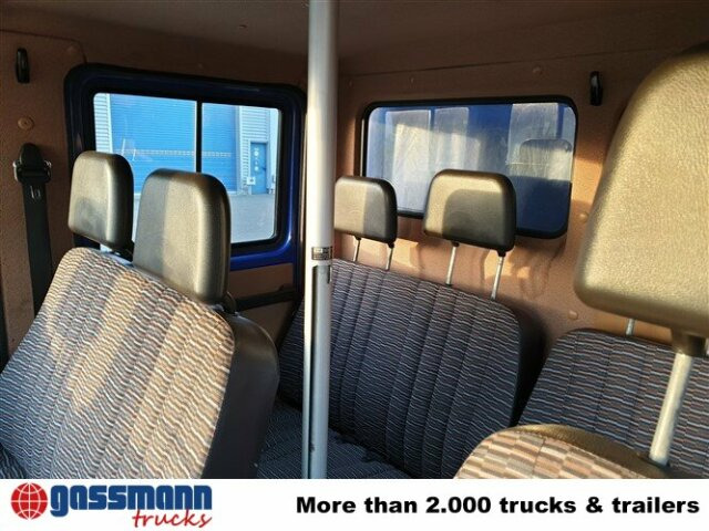 Mercedes-Benz 508 D 4x2 Doka, EX-THW - Vrachtwagen met open laadbak: afbeelding 4 Mercedes-Benz 508 D 4x2 Doka, EX-THW - Vrachtwagen met open laadbak: afbeelding 4