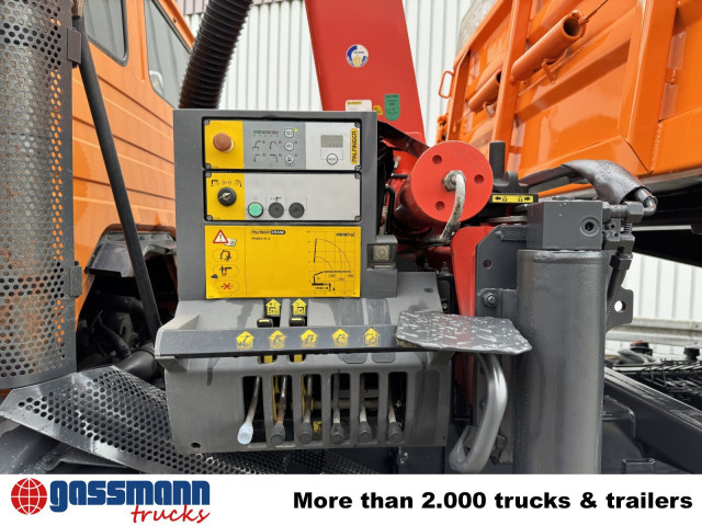 Mercedes-Benz SK II 1820/24 K 4x2, Winterdienstaustattung, - Kipper vrachtwagen, Kraanwagen: afbeelding 4 Mercedes-Benz SK II 1820/24 K 4x2, Winterdienstaustattung, - Kipper vrachtwagen, Kraanwagen: afbeelding 4