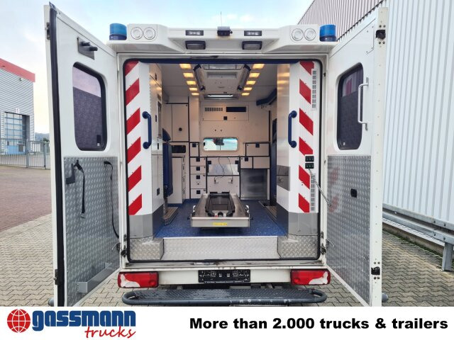 Mercedes-Benz Sprinter 516 CDI 4x2, Rettungswagen - Gesloten bestelwagen: afbeelding 5 Mercedes-Benz Sprinter 516 CDI 4x2, Rettungswagen - Gesloten bestelwagen: afbeelding 5